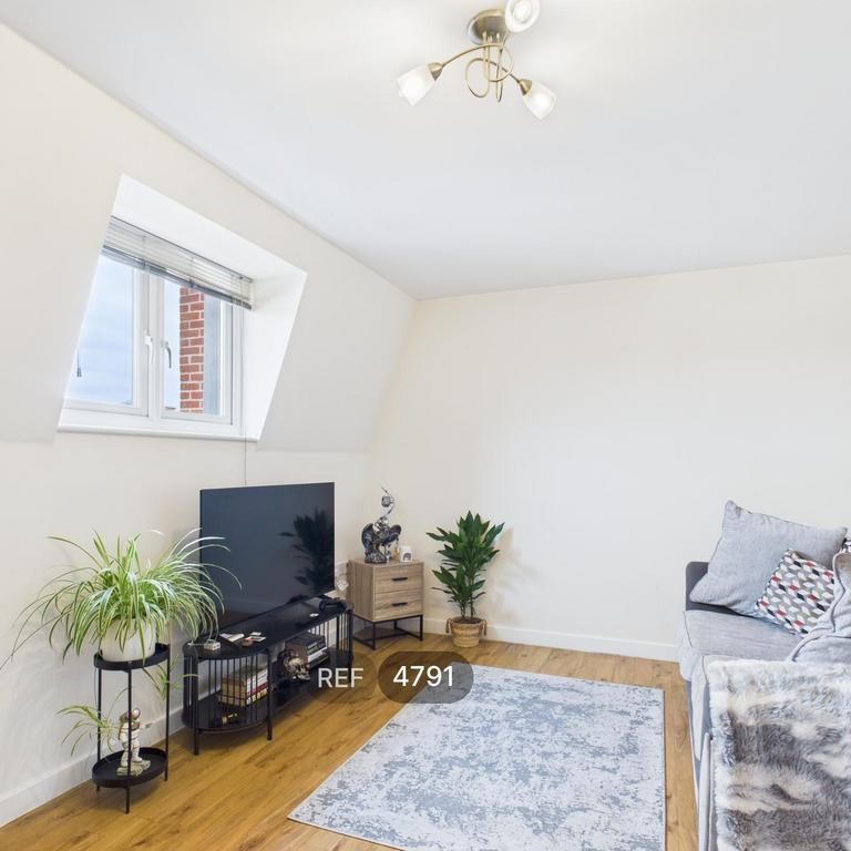 2 bedroom apartment to rent - Photo 1