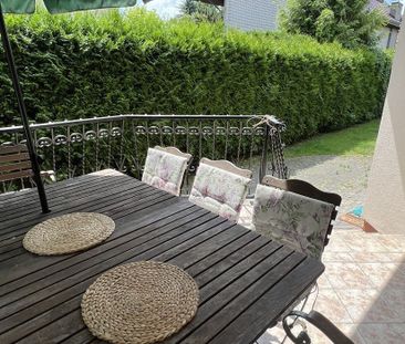 Dom z ogrodem na Kabatach - Zdjęcie 1