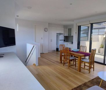 EXPRESSION OF INTEREST from September 2025! One Bedroom available i... - Photo 1