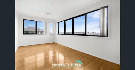 Spacious Family Home - Photo 5