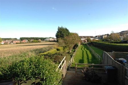 13 Belfast Road, Comber, BT23 - Photo 3