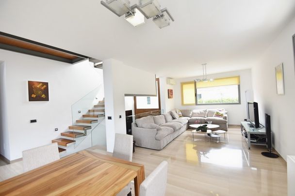 Lloseta, Central Mallorca - Photo 1