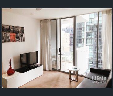 One Bedroom Apartment on Charlotte Street(Furnished) - Photo 2