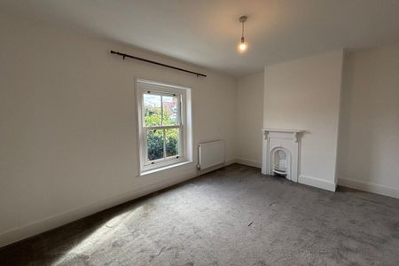 New Street - Photo 3