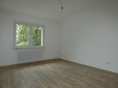 Auf’m Bruch – charmante 2 Zimmer-EG-Wohnung mit Balkon! - Photo 3