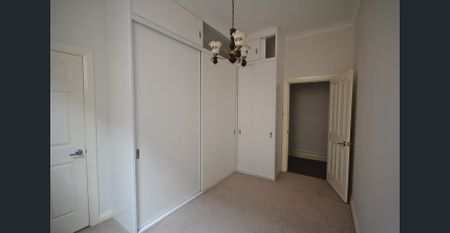 Centrally Located, Hidden Gem - Photo 5