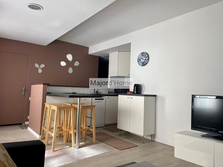 Location Appartement 2 pièces 49m² NIMES 30000 - Photo 5