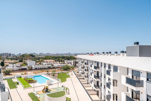 Piso de alquiler en Maestro José Garberí Serrano, 16, PAU 5 - Photo 1