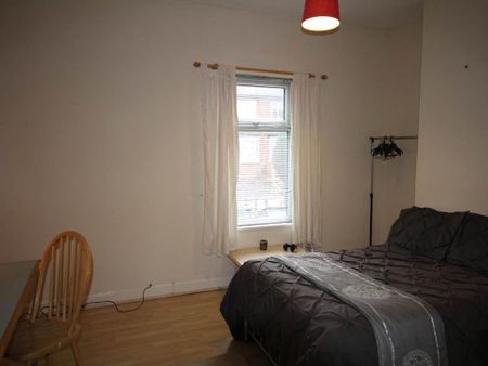 2 bedroom house share to rent - Photo 5