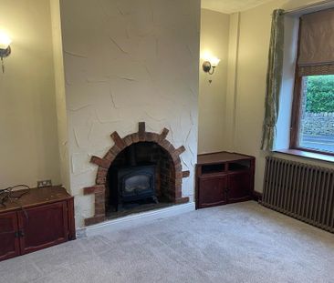 2 bedroom terraced house to rent - Photo 3