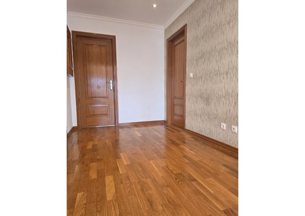 Apartamento T3 em Lisboa
