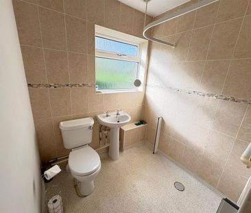 2 bedroom bungalow to rent - Photo 6