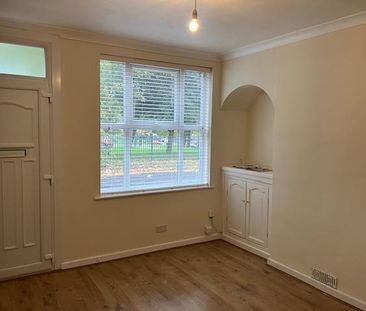 2 bedroom terraced house to rent - Photo 1
