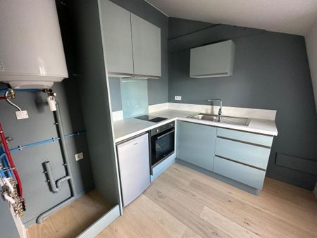 Location Appartement 1 pièce 26m² TOURS 37000 - Photo 2