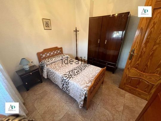 Alquiler de piso en Zona Pueblo - Photo 1