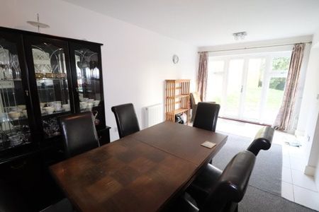 KENSINGTON WAY - BRENTWOOD, Property for rent - Photo 2