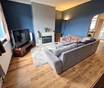 2 bedroom property to rent - Photo 2