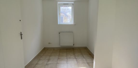 STUDIO NON MEUBLÉ QUARTIER PETIT SAINT-JEAN - Photo 2