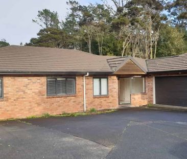 Welcome to 28 Lomas Way, Albany - Photo 1