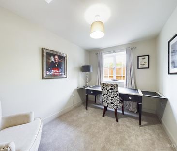 4 bedroom detached house to rent - Photo 5