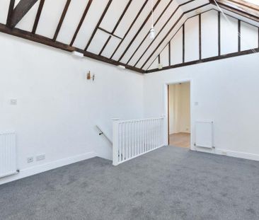 1 bedroom semi-detached house to rent - Photo 4