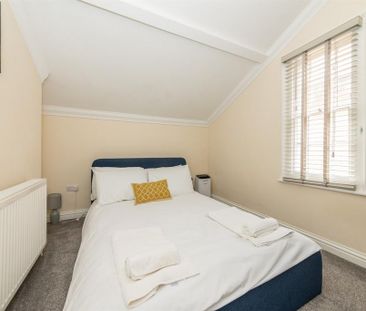 2 bedroom apartment to rent - Photo 6