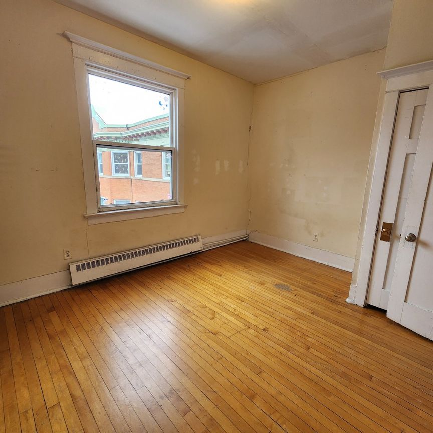 357 Elgin Street - C - Photo 1