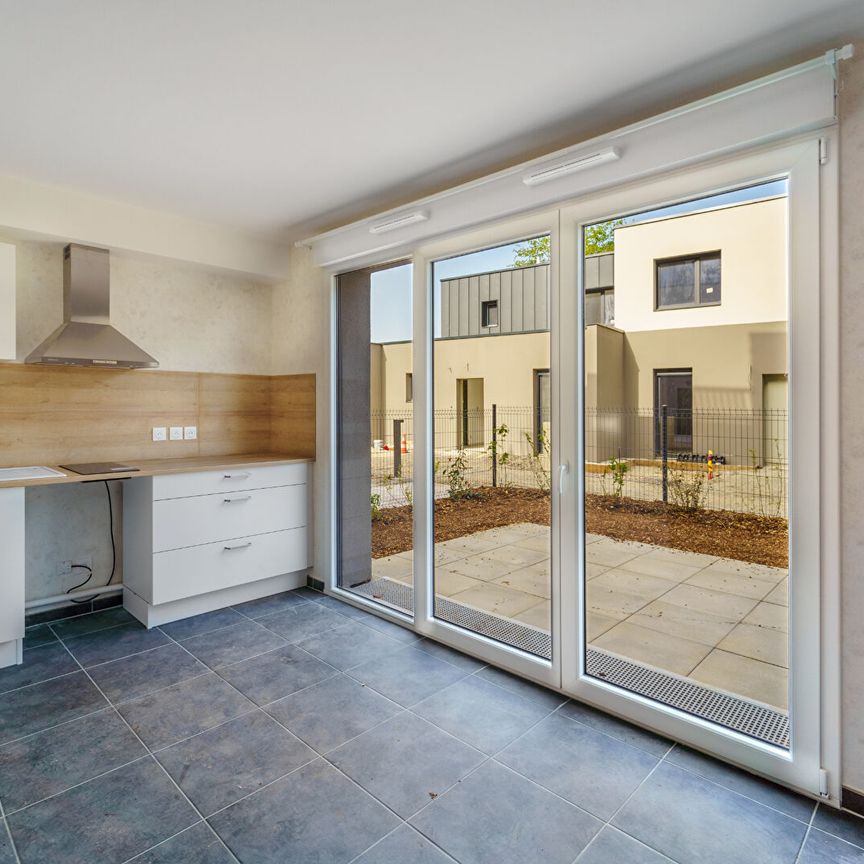 Location Appartement 1 pièce 35m² - Photo 1