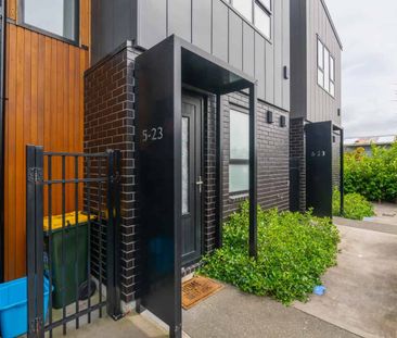 Spacious 2-Bedroom, 2-Bathroom Apartment - Photo 4