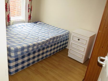 12 Tates Avenue, Belfast, BT9 7BY - Photo 4