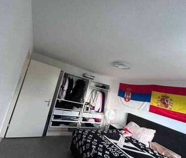 2 Zimmer, 55 m², 3. Stock - Foto 4