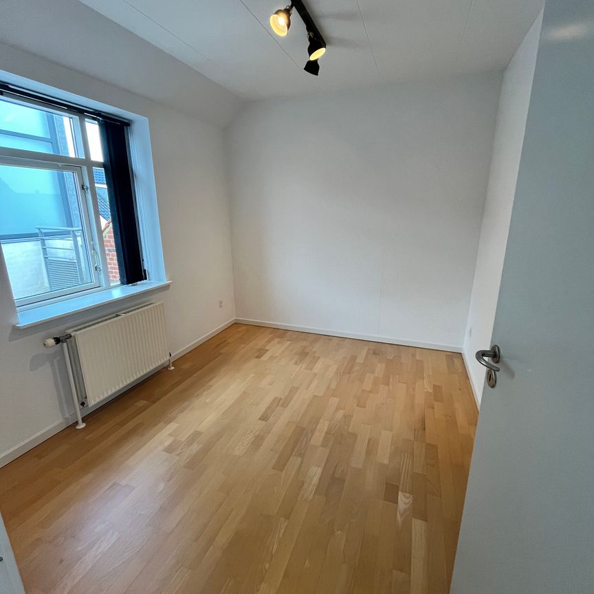 Dejlig lejlighed midt i Silkeborg - Photo 1