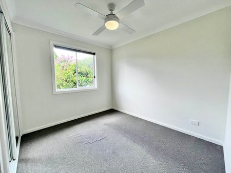 40 Edward Street, Charlestown - Photo 4
