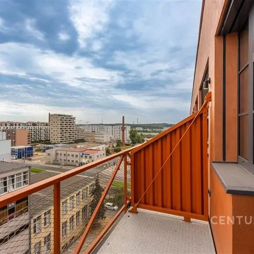 Pronájem bytu 1+kk s balkonem, Praha 9 – Vysočany, Lofty Kolbenova - Photo 1