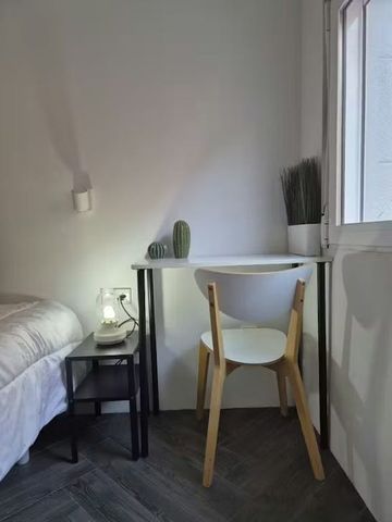 Carrer de la Pobla de Farnals, Valencia, Valencian Community 46022 - Photo 4