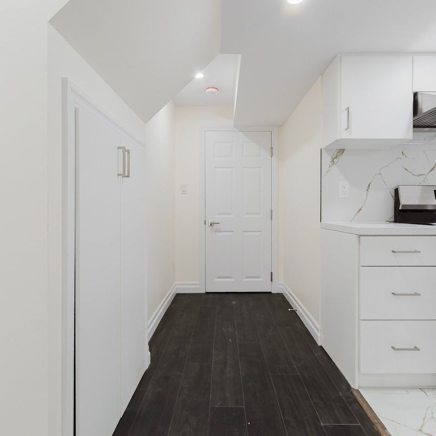 For Lease - 349 Bamberg Crescent, Waterloo, Ontario - Photo 1