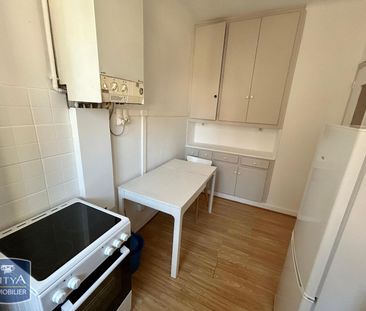 Location Appartement 2 pièces 54m² TOULON 83000 - Photo 6