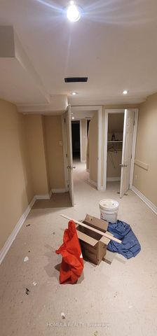 For Lease - 243 Montrose Avenue, Toronto, Ontario - Photo 4