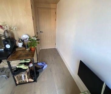 Room in a Shared Flat, Spinners Way, M15 - Photo 4