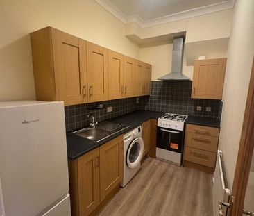1 Bed Flat, Ilford, IG3 - Photo 3