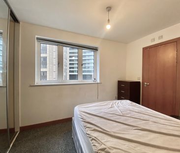 2 Bed Flat, Block Wharf, E14 - Photo 3