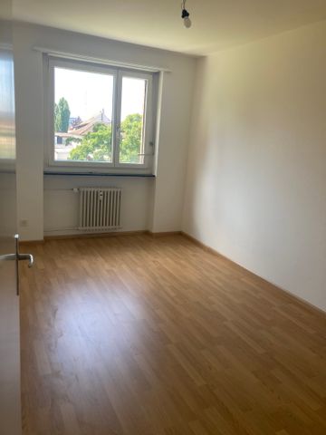 3.5 Zimmer, 75 m², 2. Stock - Photo 3