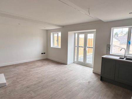 2 bedroom apartment to rent - Photo 2