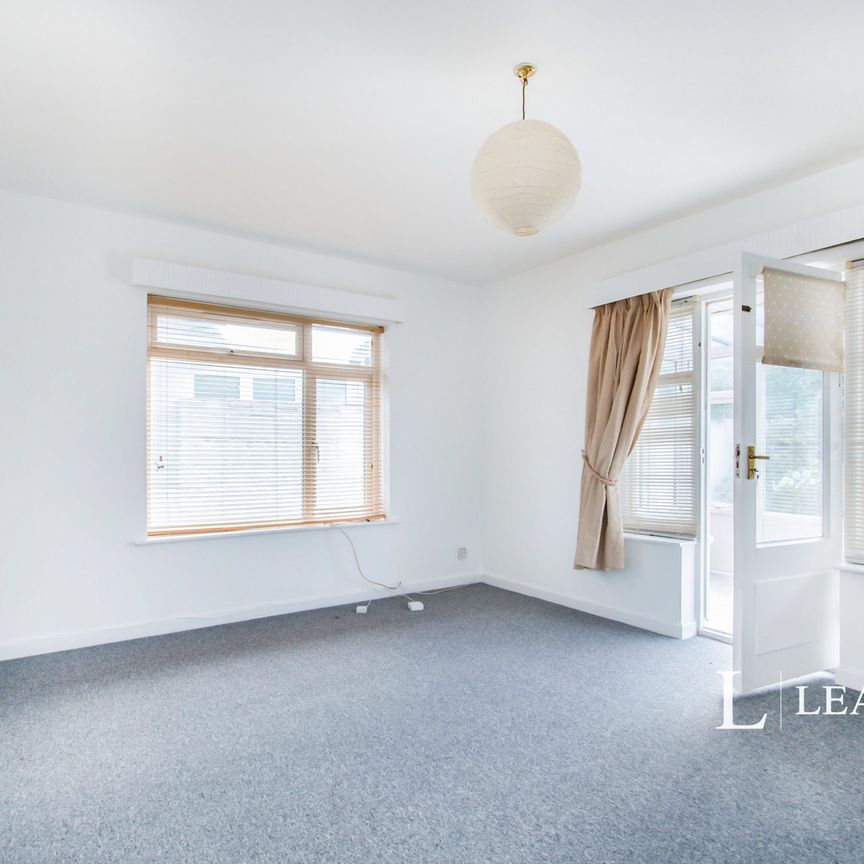 2 bedroom detached to rent West Way, Bournemouth - Photo 1