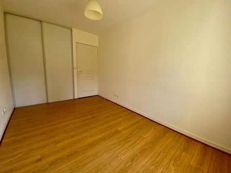 Location Appartement 2 pièces 44m² ORLEANS 45000 - Photo 4
