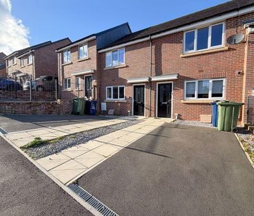 2 bedroom terraced house to rent - Photo 2