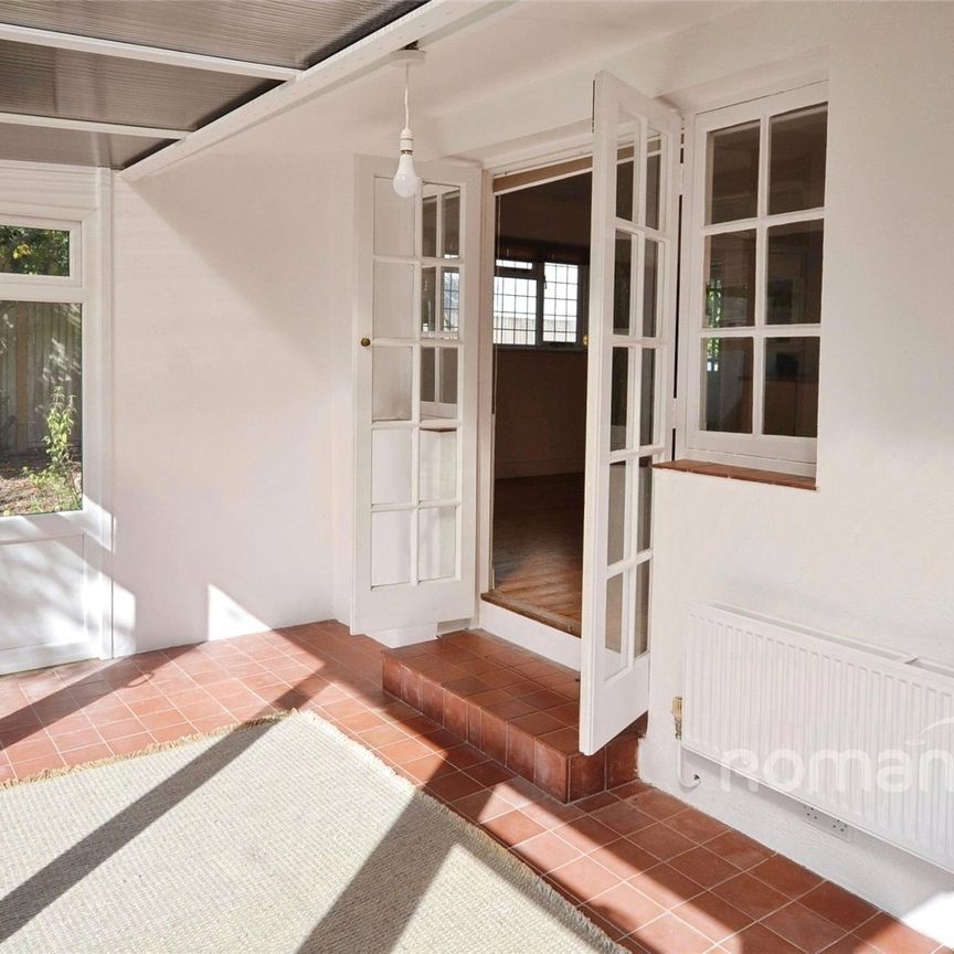 2 bedroom cottage to rent - Photo 1