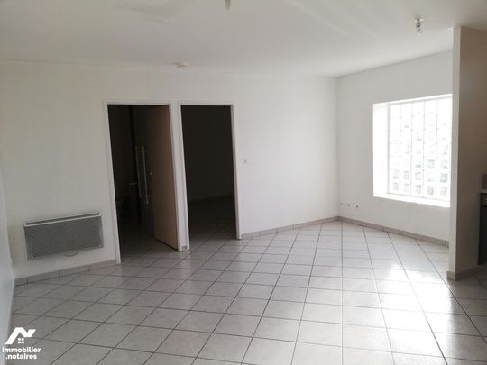 Appartement T2 VILLEFONTAINE - Photo 1