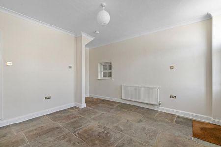 2 bedroom house to rent - Photo 2