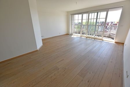 Mooi onderhouden appartement op de Kustlaan nabij het Albertplein - Photo 3